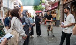 Tarık Dursun K.’nin izinde İzmir turu