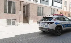 Evinin önünde silahlı saldırıya uğrayan kişi hayatını kaybetti