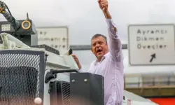 ‘Köhnemiş kara düzeni arkamızda bırakarak yürüyeceğiz!’