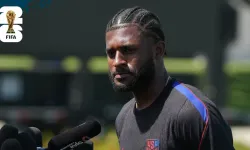 Mark McKenzie'den Türkiye'ye övgü: 'Farklı ve zorlu bir rakip'