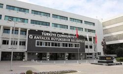 Antalya Büyükşehir Belediyesi'ne operasyon: 10 gözaltı