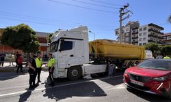TIR'ın altında can verdi... Yaşlı kadının acı sonu!