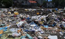 Sanayi Sitesi'nde çöp yığınları... Esnaftan, belediyeye çağrı!