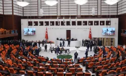 Meclis'te sandalye dağılımı değişti!