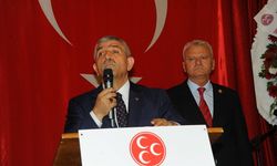 MHP'li Şahin yerel yönetimleri hedef aldı: İzmir belediyecilik bekliyor!
