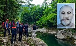 Kızının gözü önünde ırmağa düştü: Baba, kurtarılamadı