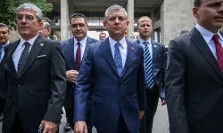 Özel'den 'olağanüstü kurultay' hamlesi: İmzalar Genel Merkeze geliyor