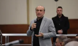 CHP'li meclis üyesinin eski evine saldırı... '4 meclis üyesi hedefte! '