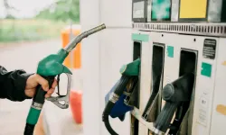 Tabela gece yarısı değişti: Benzine indirim geldi!