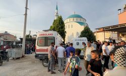 Cami inşaatında 2 işçi iskeleden düştü: Can kaybı var!