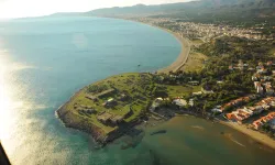 Resmi Gazete'de yayımlandı... İzmir'deki iki turizm bölgesinde küçülme!