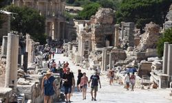 Bayramda Efes'e ziyaretçi akını!