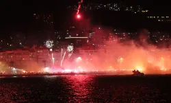 Güzelyalı alev alev... Göztepe 101 yaşında!