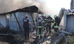 Kauçuk fabrikası küle döndü!