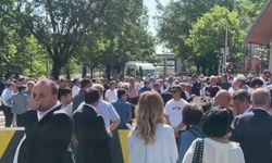 TBMM’de CHP'nin Grup Toplantısı öncesi arbede!