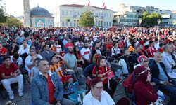 İzmir’de milli maç heyecanı