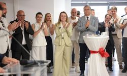 Konak’ta iki Cumhuriyet Kütüphanesi daha hizmete açıldı