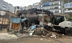 363 metruk bina yıkıldı... Konak'ın çehresi değişiyor!