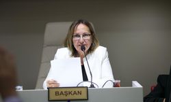 Başkanvekili seçimi tamam... Güzelbahçe'de Ayşe Akın dönemi