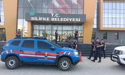 Silifke Belediyesi'ne operasyon: Belediye Başkanı dahil 8 tutuklama