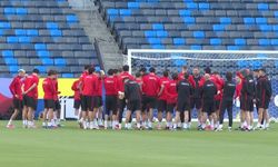 A Milliler, Los Angeles'taki ilk idmanını yaptı
