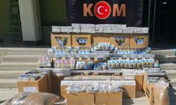 306 bin 400 makaron ele geçirildi: 3 gözaltı