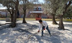 Menderes'ten mahalleye yeni otopark ve kilit parke yol