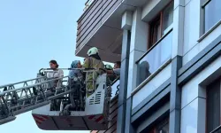5 katlı binada yangın: 4 kişi dumandan etkilendi!