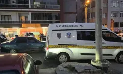 Boğazındaki kesikle banyoda ölü bulundu!