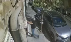 Boşandığı eşinin evinin önüne geldi: Kayınpederine saldırdı!