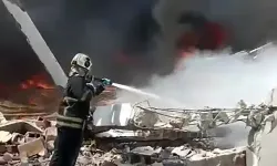 Narenciye paketleme tesisinde yangın
