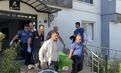 Asansöre sıkışan 66 yaşındaki kadın hayatını kaybetti