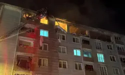 Apartman dairesinde önce patlama sonra yangın: Ölüler ve yaralılar var!
