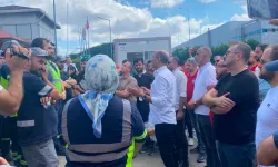 İngiliz devinde üretim durdu: İşçiler sendikal hakları için direniyor