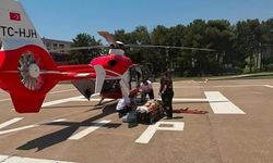 TIR'ın çarptığı yaya, ambulans helikopterle sevk edildi