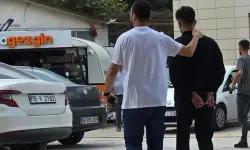 Polisin 50 kilometre takip ettiği otomobilden 20 bin sentetik ecza çıktı!