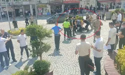 Bursa Adliyesi'nde kavga: 1'i polis 3 yaralı, 5 gözaltı