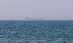 İran, Hürmüz Boğazı'ndan geçişlere yeni hizmet bedeli getirecek