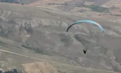 Yamaç paraşütü faciası: Kayalıklara düşen pilot hayatını kaybetti