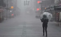 Hafta sonu planı yapacaklar dikkat: İzmir'de önce yağmur, sonra sıcak!