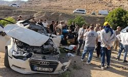Otomobilin şarampole devrildiği kazada 4 kişi ağır yaralandı!
