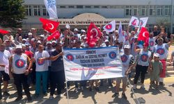 DEÜ'de hastane işçilerinden rektörlük önünde eylem!
