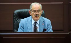 Yılmaz Büyükerşen, CHP’den istifa etti
