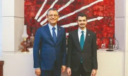 Özgür Özel, tutuklanan Hüseyin Can Güner’i ziyaret etti!