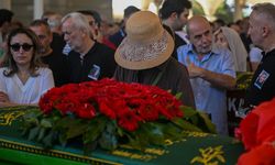 Şair ve yazar Ahmet Telli son yolculuğuna uğurlandı