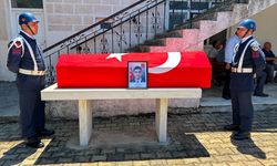 Feci kazada bir aile yok olmuştu... Uzman çavuş, son yolculuğuna uğurlandı