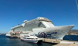 Bodrum'a kruvaziyer akını: 3 bin 292 turist ilçeye geldi