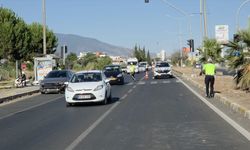 Aydın'da otomobil ile motosiklet çarpıştı, 2 kişi yaralandı