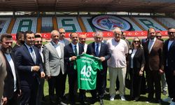 Bakan Bak'tan Muğlaspor'a stadyum müjdesi