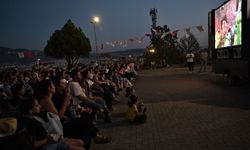 Bornova'da Açık Hava Sinemasına büyük ilgi!